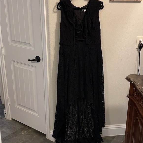Black Lace Dress - Picture 1 of 6